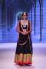 Heropanti Actress Kriti Sanon dazzled the ramp for Sunil Jewellers at the India International Jewellery Week 2015
