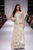 Actress Sonal Chauhan walked for Purvi Doshi at LFW 2014 DAY 2